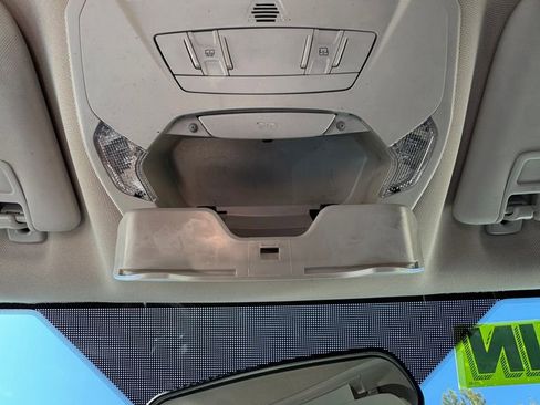 Used 2019 Ford Escape SEL AWD/4WD image 23