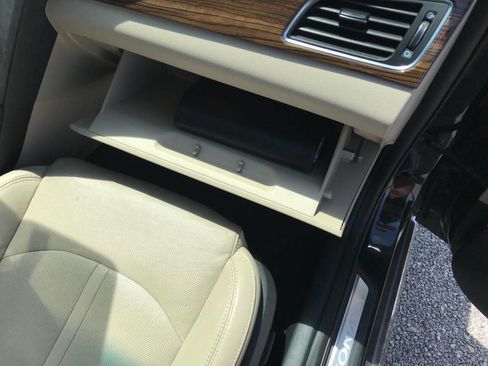 Used 2016 Hyundai Sonata Limited w/ Option Group 04 image 39