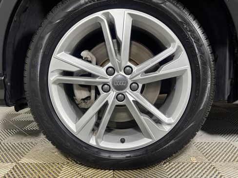 Used 2020 Audi Q3 2.0T Premium Plus w/ Premium Plus Package AWD/4WD image 30