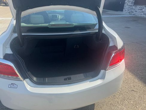 Used 2012 Buick LaCrosse Convenience FWD image 11