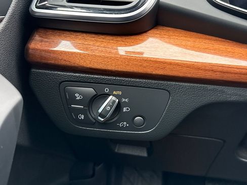 Used 2022 Audi Q5 2.0T Premium Plus w/ Premium Plus Package image 25