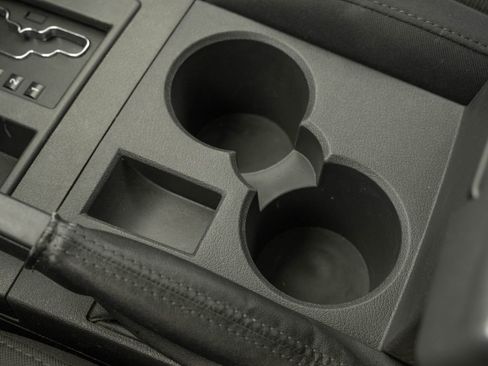 Used 2012 Jeep Liberty Sport image 34