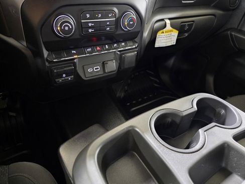 Used 2022 Chevrolet Silverado 2500 W/T w/ WT Convenience Package image 30