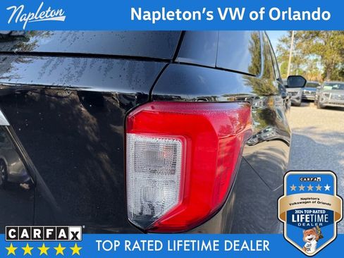 Used 2024 Ford Explorer XLT w/ Equipment Group 202A image 14