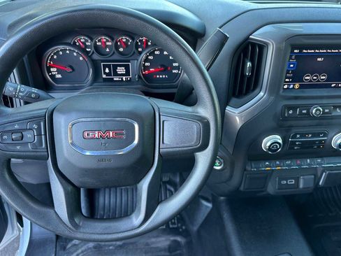 Used 2023 GMC Sierra 1500 Pro w/ Convenience Package image 10