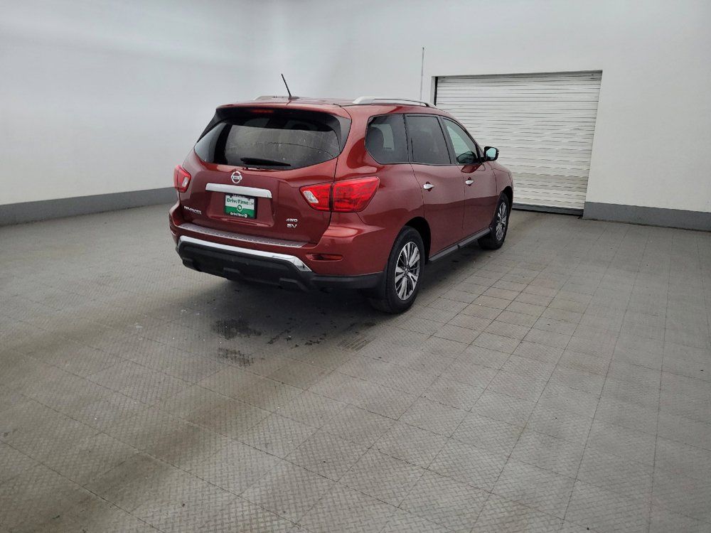 Used 2017 Nissan Pathfinder SV w/ SV Tech Package AWD/4WD image 9