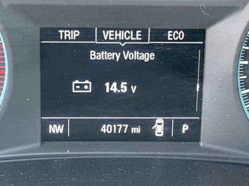 Used 2025 Chevrolet Malibu LT FWD image 22