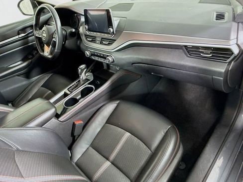Used 2024 Nissan Altima 2.5 SR image 26