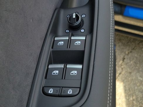 New 2026 Audi SQ8 Premium Plus AWD/4WD image 20