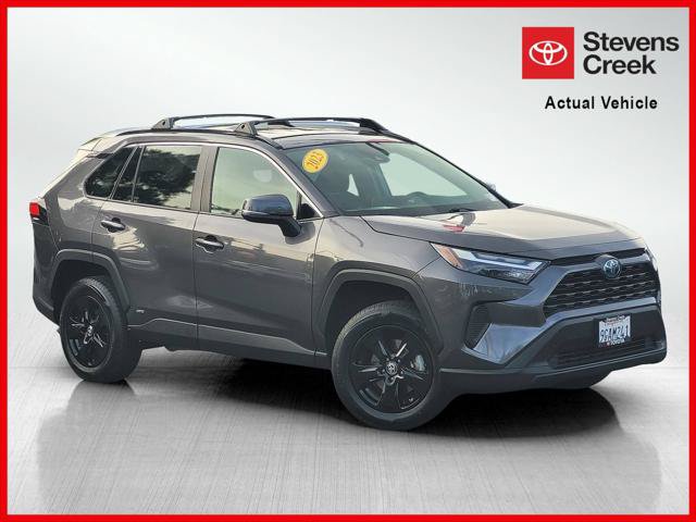 Certified 2023 Toyota RAV4 LE AWD/4WD image 1