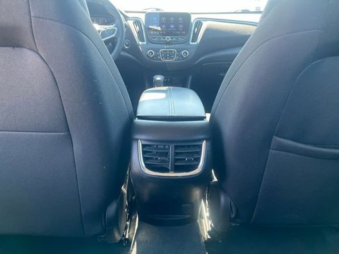 Used 2023 Chevrolet Malibu LT FWD image 23