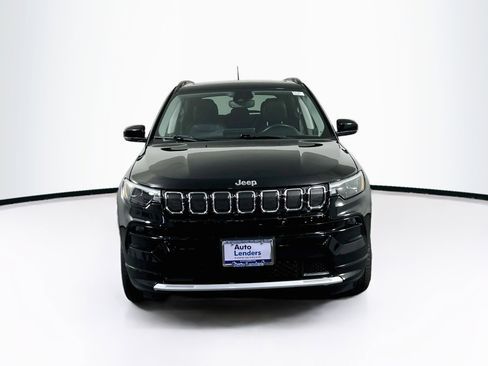 Used 2022 Jeep Compass Limited w/ Elite Group AWD/4WD image 2