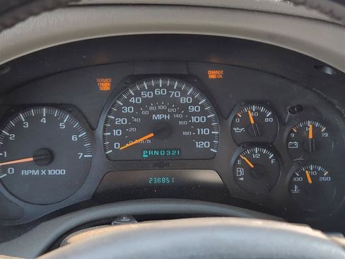 Used 2003 Chevrolet TrailBlazer 2WD image 14