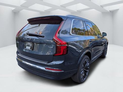 New 2026 Volvo XC90 T8 Plus w/ Protection Package Premier AWD/4WD image 3