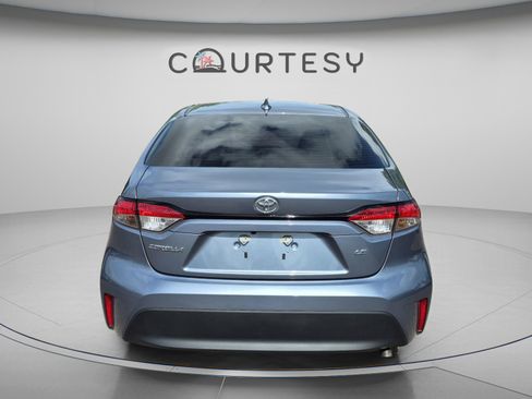 Used 2024 Toyota Corolla LE FWD image 6