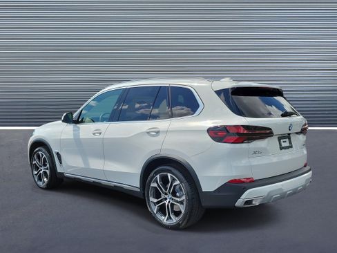 New 2026 BMW X5 sDrive40i w/ Climate Comfort Package RWD image 4
