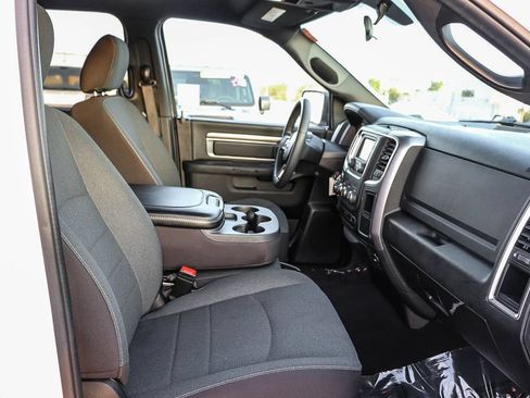 Used 2024 RAM 1500 Warlock RWD image 19