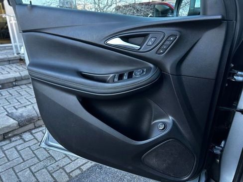 Used 2023 Buick Encore GX Essence w/ Experience Buick Package image 10