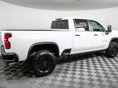 New 2026 Chevrolet Silverado 2500 ZR2 image 28