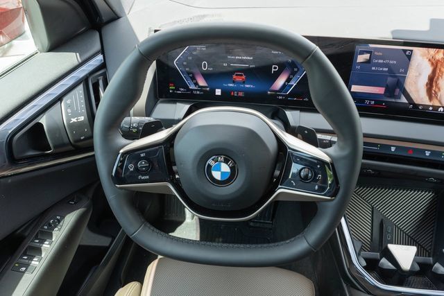 Used 2025 BMW X3 xDrive30i AWD/4WD image 24