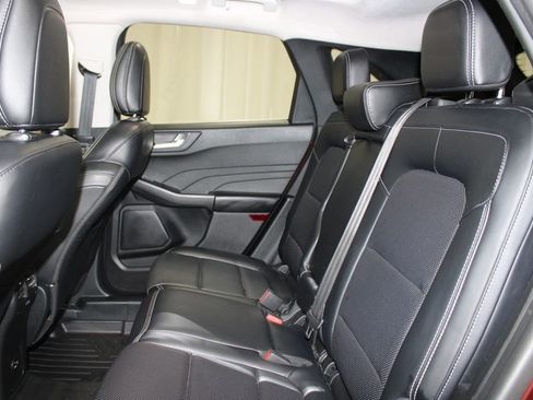 Used 2021 Ford Escape SEL image 19