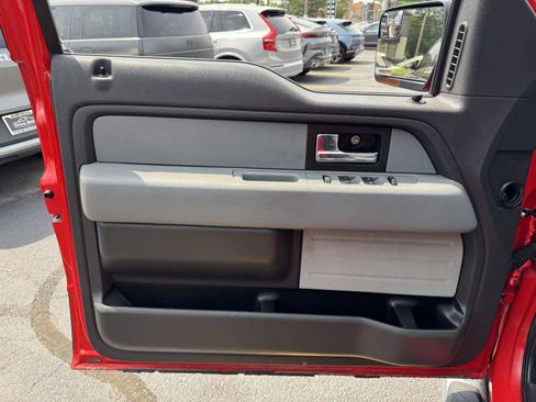 Used 2013 Ford F150 XLT w/ Luxury Equipment Group image 14
