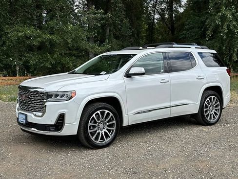 Used 2021 GMC Acadia Denali w/ Denali Ultimate Package AWD/4WD image 5