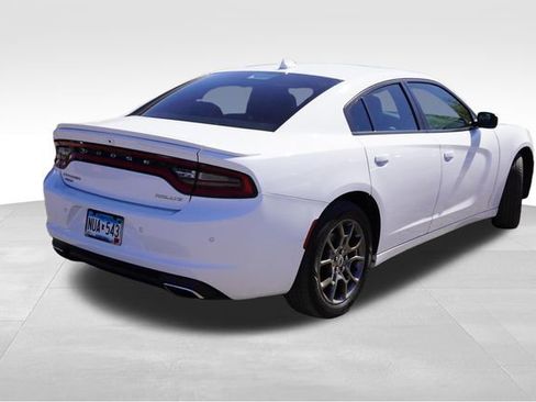 Used 2017 Dodge Charger SXT w/ AWD Premium Group image 3