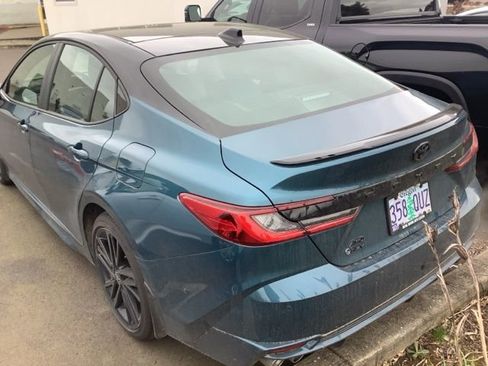 Used 2026 Toyota Camry XSE w/ Premium Plus Package image 3