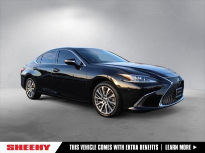 Certified 2021 Lexus ES 250 w/ Premium Package