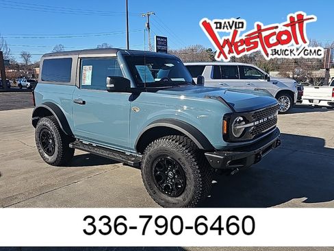 Used 2022 Ford Bronco Wildtrak image 1