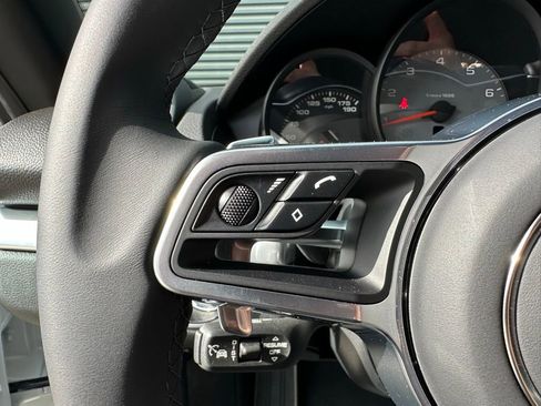 Used 2025 Porsche 718 Boxster S image 18