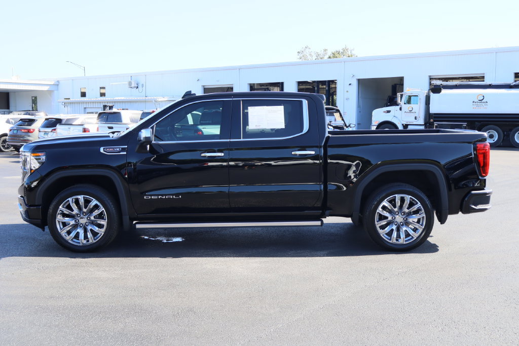 Certified 2024 GMC Sierra 1500 Denali w/ Denali Reserve Package AWD/4WD image 6