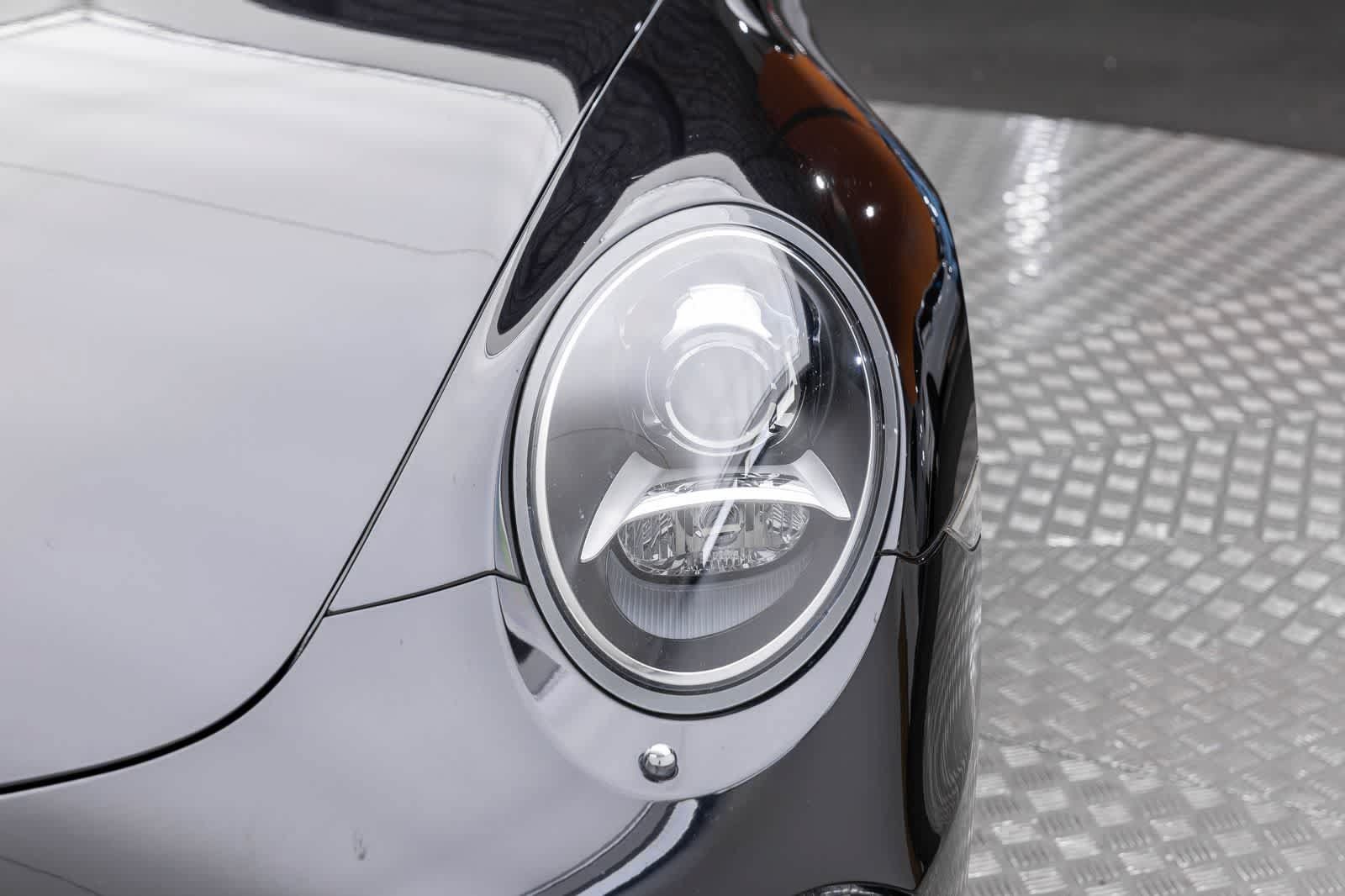 Used 2016 Porsche 911 Carrera S RWD image 50