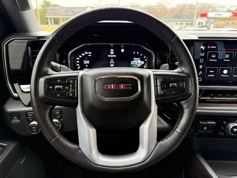 Used 2022 GMC Sierra 1500 SLT w/ SLT Premium Plus Package AWD/4WD image 53