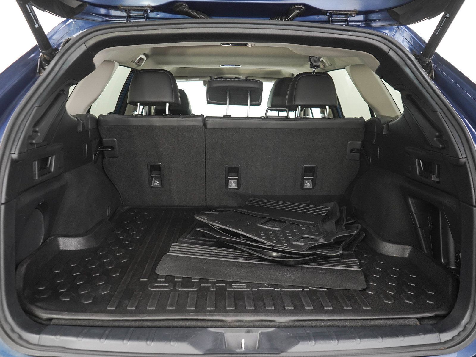Used 2020 Subaru Outback Limited AWD/4WD image 9