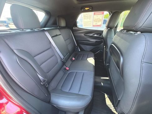 Used 2022 Chevrolet TrailBlazer RS w/ Sun and Liftgate Package AWD/4WD image 27