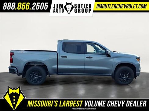 New 2026 Chevrolet Silverado 1500 Custom AWD/4WD image 5