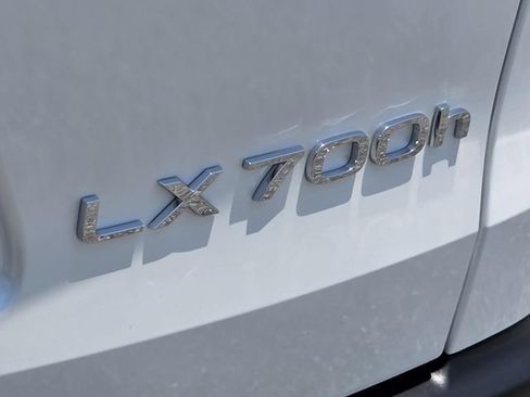 New 2026 Lexus LX 700h Luxury AWD/4WD image 39