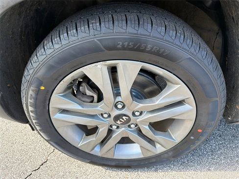 Used 2021 Kia Seltos S image 11