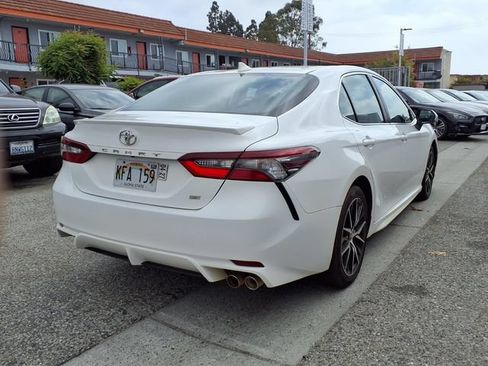 Used 2022 Toyota Camry SE w/ Carpet Mat Package (TMS) FWD image 23