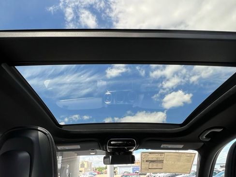 Certified 2025 Mercedes-Benz GLC 300 GLC 300 image 26