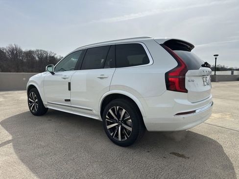 New 2026 Volvo XC90 B5 Core w/ Protection Package image 5