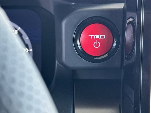 New 2025 Toyota Tacoma TRD Off-Road image 24