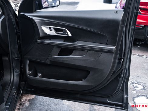 Used 2014 Chevrolet Equinox LS image 31