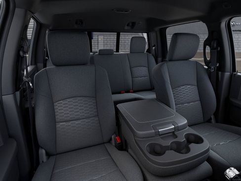 New 2026 RAM 2500 Tradesman AWD/4WD image 9