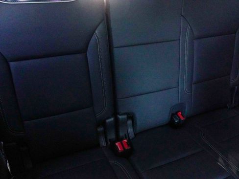 Used 2021 Chevrolet Suburban Premier w/ Premium Package image 39