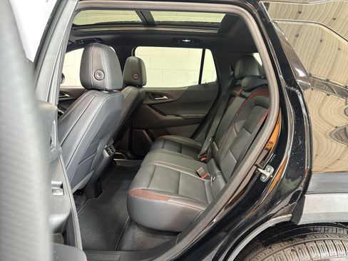 New 2027 Chevrolet Equinox RS w/ Convenience Package III AWD/4WD image 10