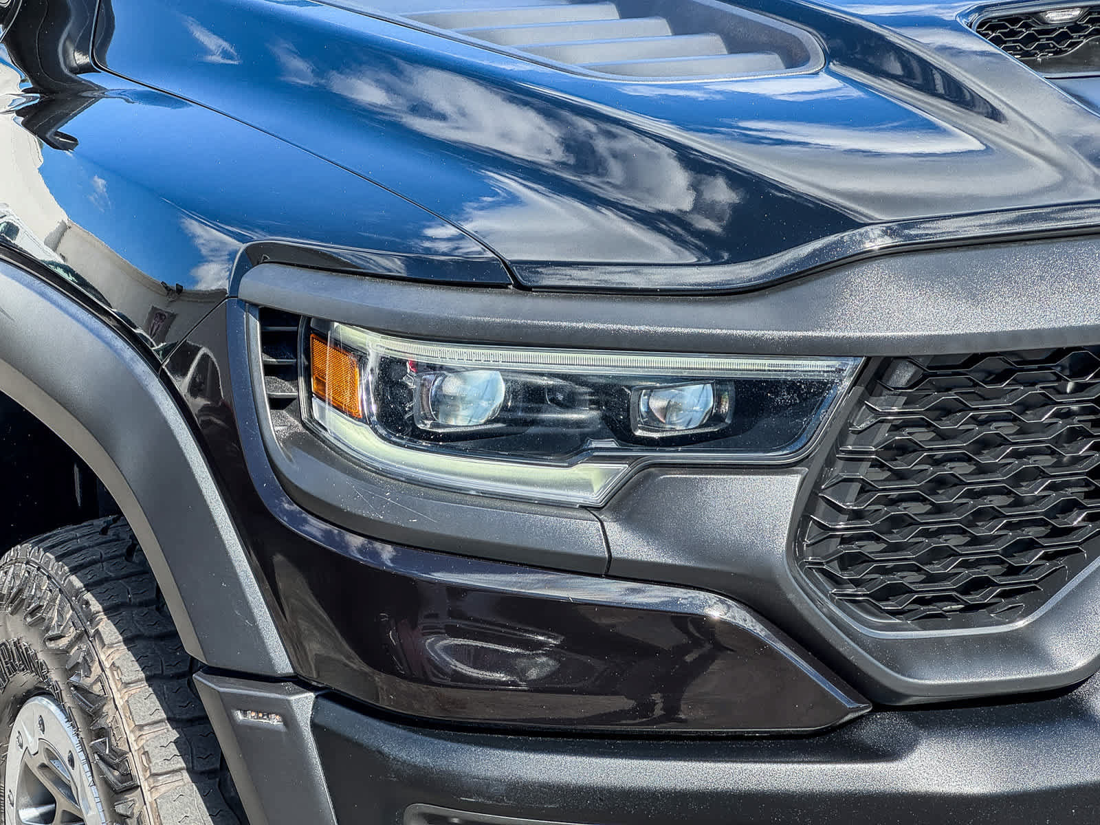 Used 2022 RAM 1500 TRX w/ TRX Level 2 Equipment Group AWD/4WD image 4