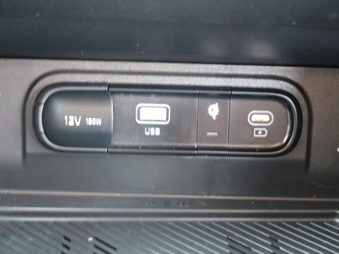 Used 2023 Kia Sportage EX FWD image 25